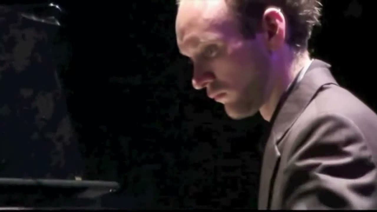 CJ Mitchell - The Unfinished Canvas (Instrumental) - Live 2010