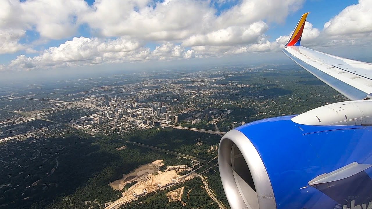 Southwest Airlines 737-800 Beautiful Landing in Houston (HOU)