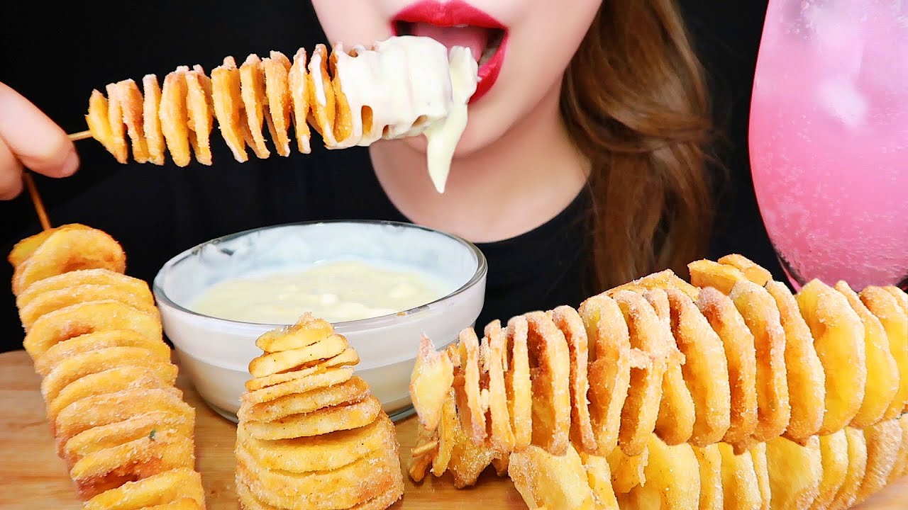 TORNADO FRENCH FRIES + CHEESE SEASONING + CREAM CHEESE SAUCE EATING SOUNDS MUKBANG