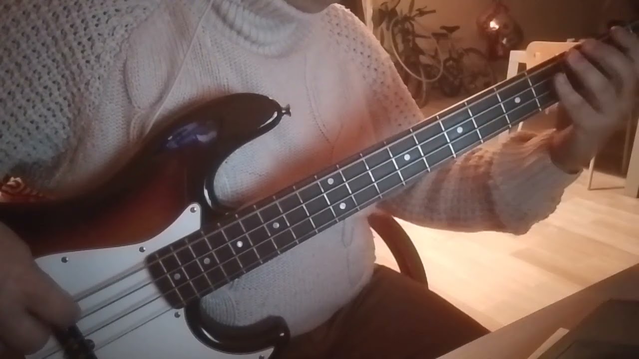 Money's too tight (to mention) - Simply Red - Personal Bass Cover 