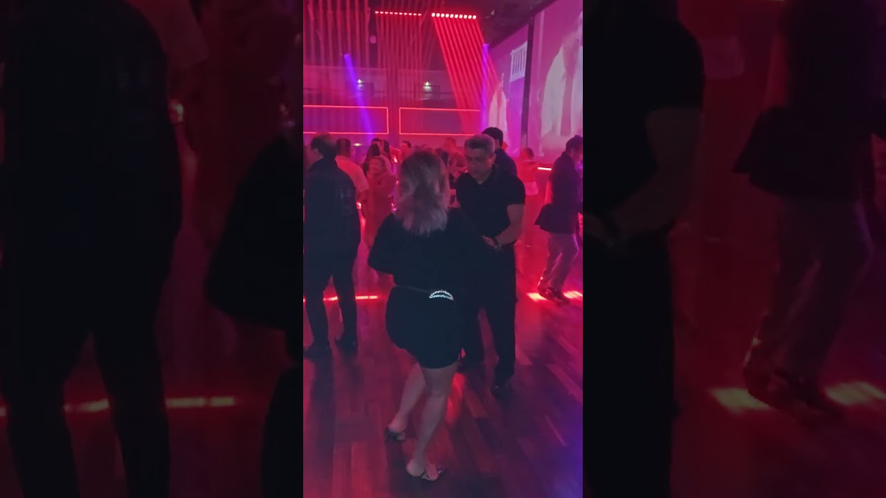 Noche de baile, cumbia y sonidero, viva el baile 🔥💃🏻🕺🏻🔥
