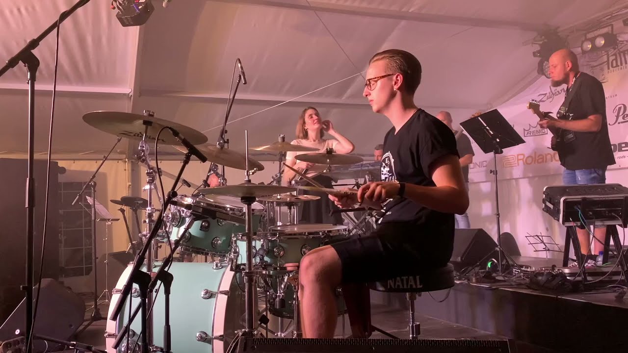 Margaret Island - Akarsz-e játszani? (Borbély Bence Regő)