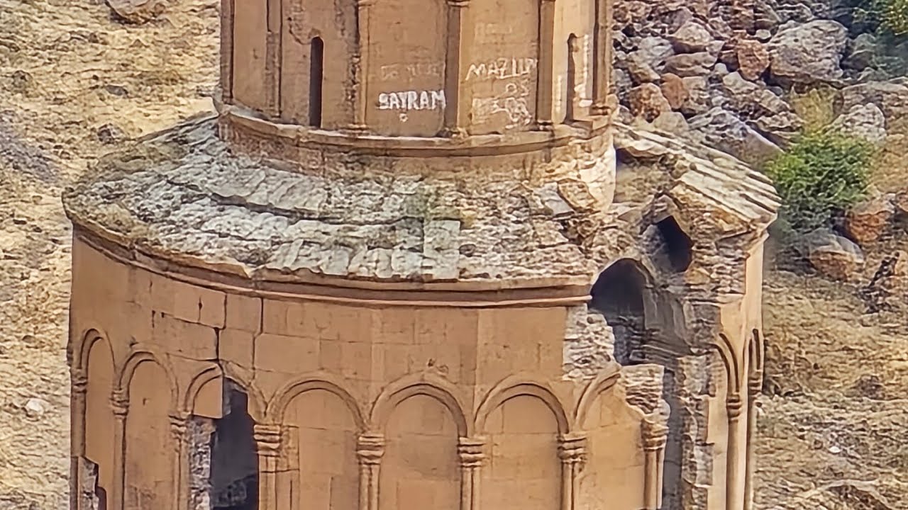 Kars Digor Derinöz köyü (Ekrek) den manzaralar.