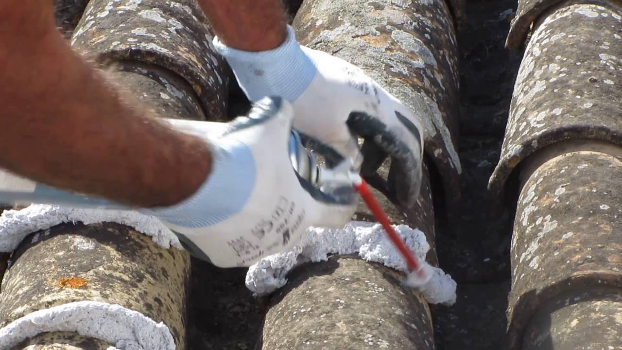 COLOCACION DE TEJAS CON ESPUMA PU
