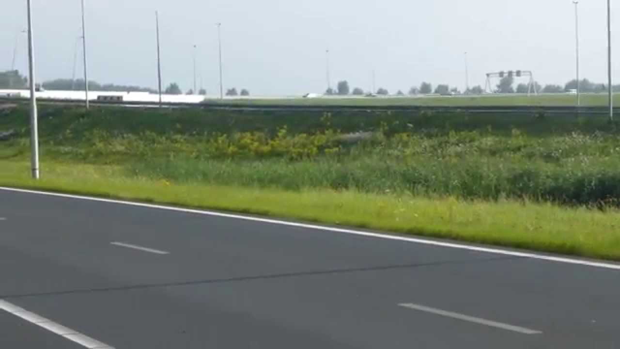 Rouwstoet (4/4 - B/B) MH17 Highway A2 Hmp 74,6f 18H52M 26 juli 2014