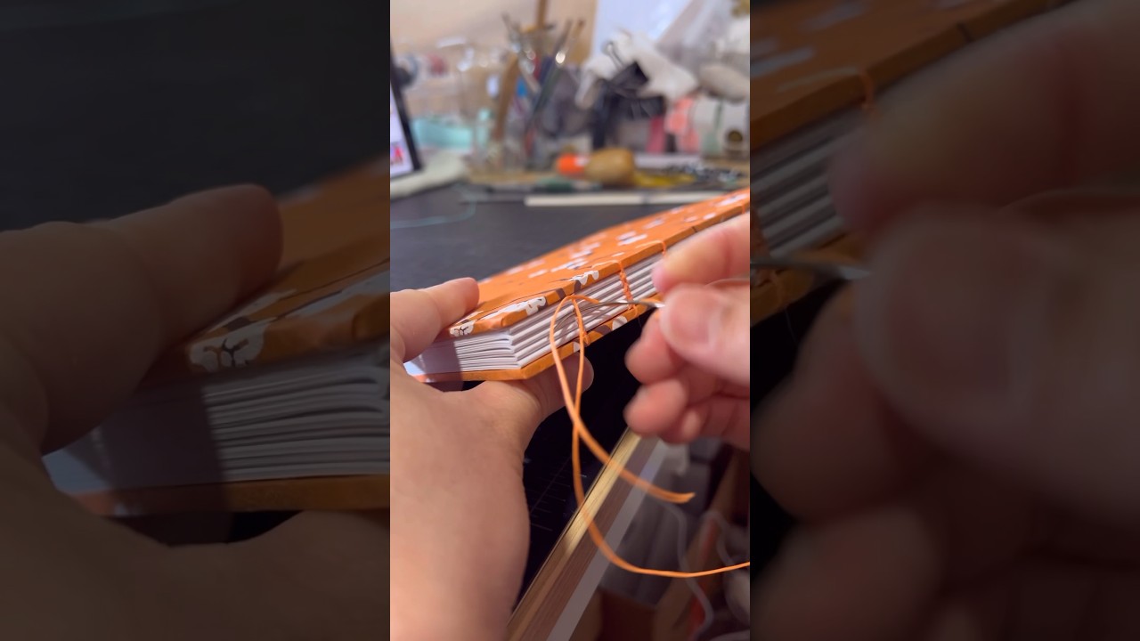 Fun Journal Making 🧡🧵📙 #bookbinding #bookmaking #craft #journal #handmade #art #notebook