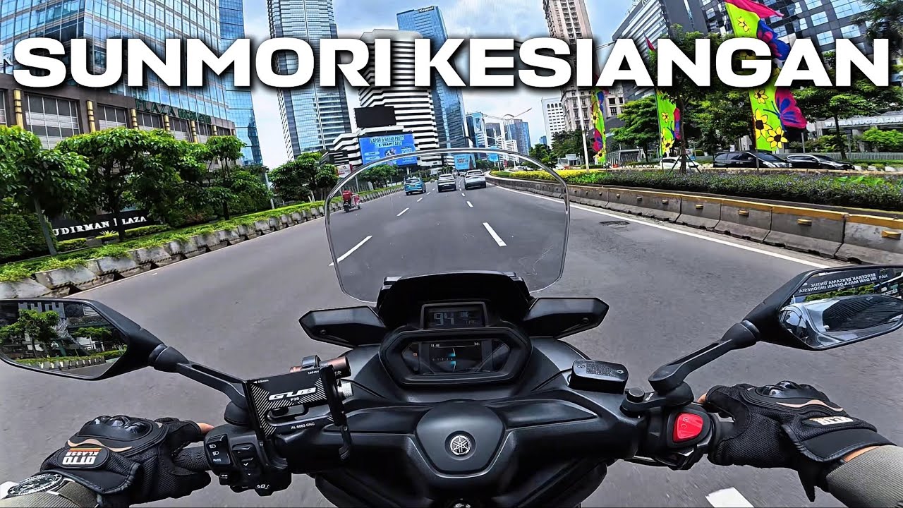 XMAX 250: Sunday Morning Ride di Jakarta 