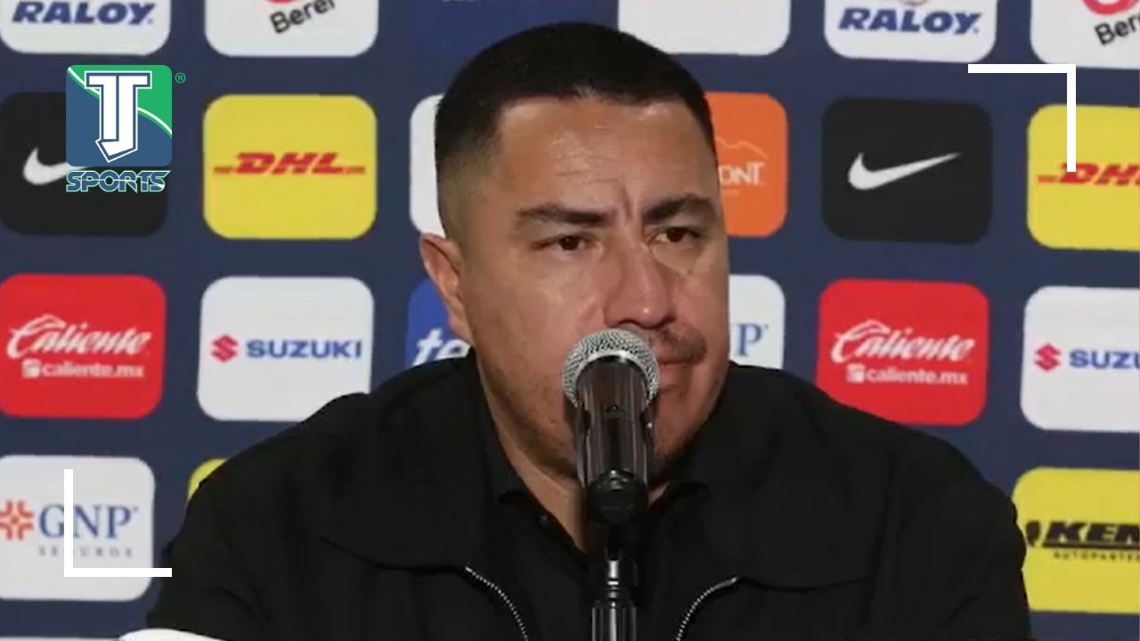 Efraín Juárez responde a Larcamón: En Pumas no hablamos del arbitraje; En este equipo sobran huevos
