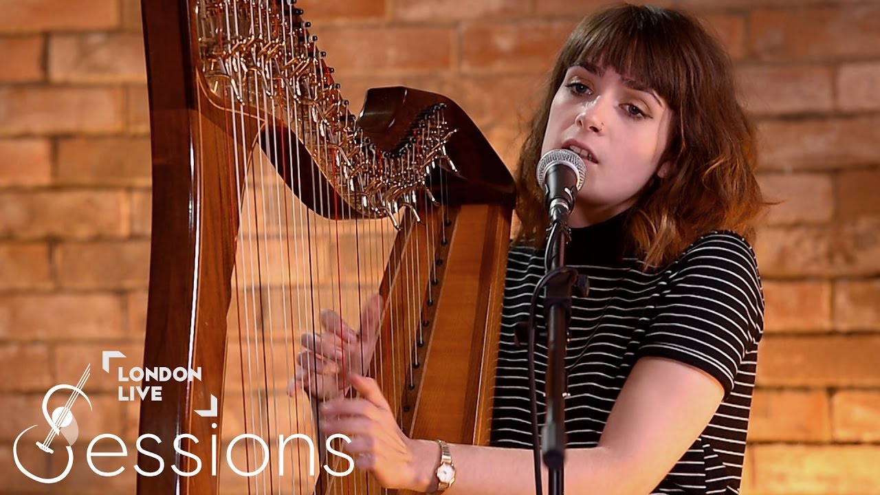 Anna McLuckie - Keeping On Grandpa John | London Live Sessions