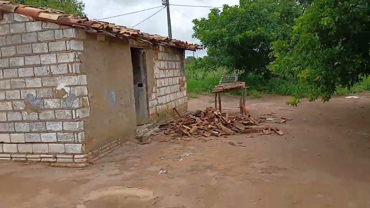 6 mil metros quadrados. 87981363923, valor 20 mil.