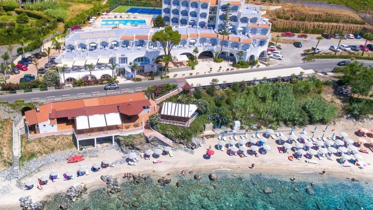 Hotel Ferretti, Diamante, Italy