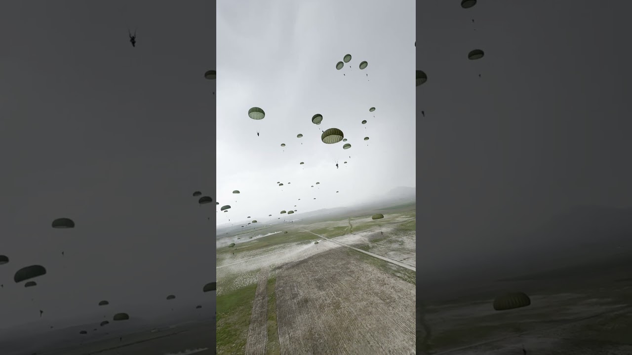 Erciyes-2025 Tatbikatı'nda G&uuml;nd&uuml;z Paraş&uuml;t Atlayışlarından Nefes Kesen G&ouml;r&uuml;nt&uuml;ler...