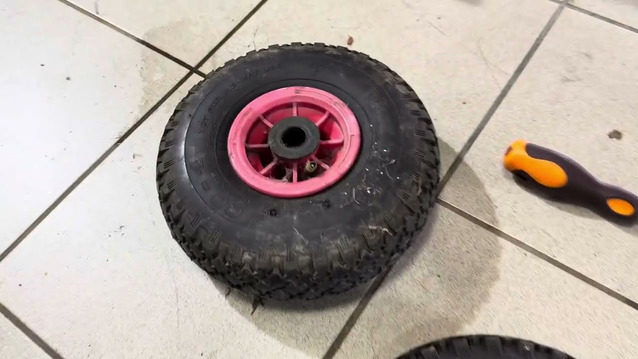 Die Reifen der Sackkarre sind schon wieder platt. Aber jetzt ist Schluss damit