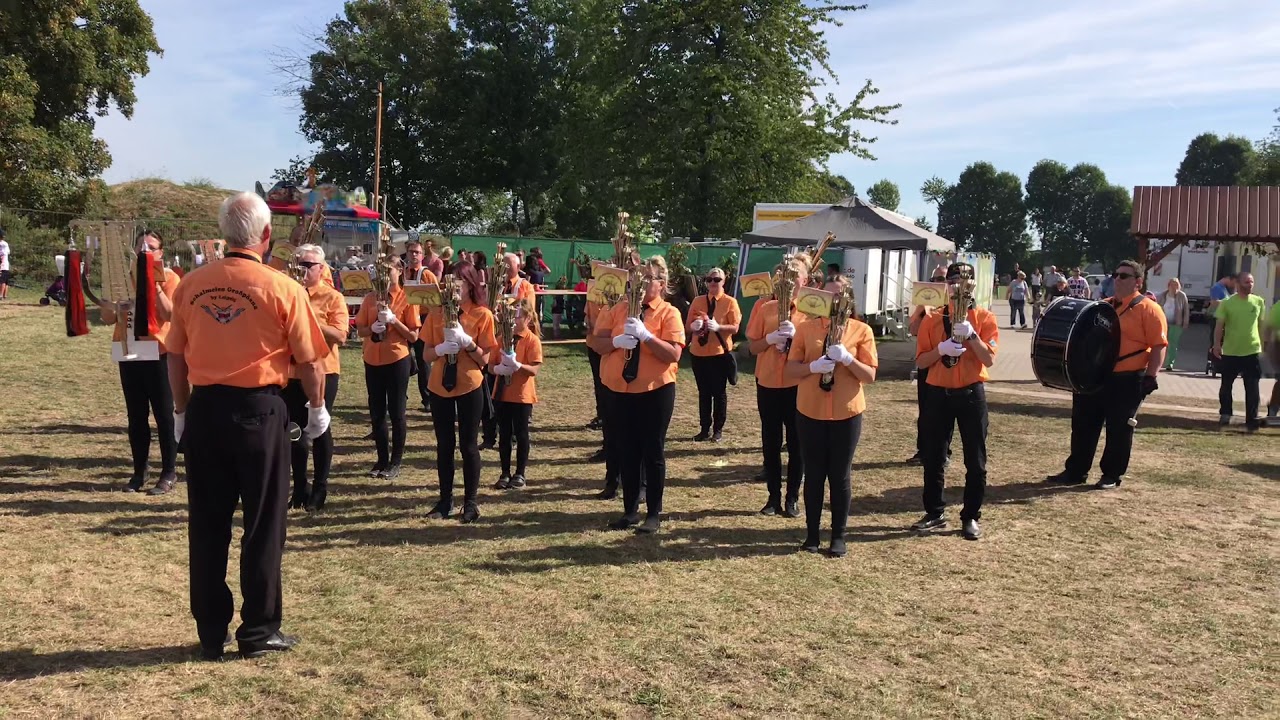 Schalmeien Großpösna zum Kindererntefest in Threna 15.09.2019