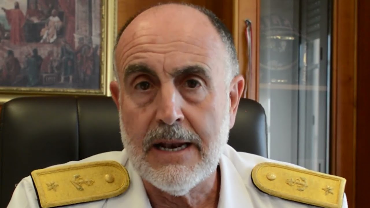 Intervista con... Il direttore marittimo di Bari CA (CP) Vincenzo Leone