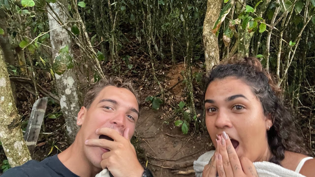 Pegamos uma trilha proibida 🚷 e fomos EXPULSOS. 