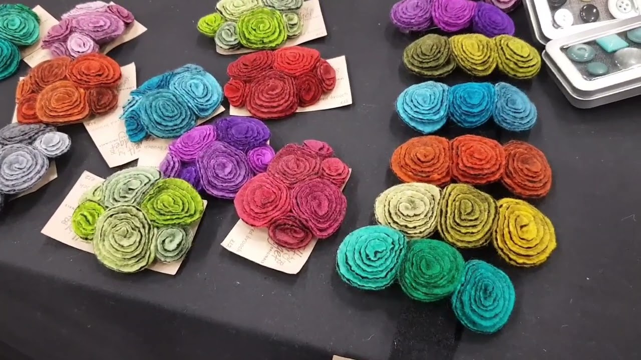 Episode 10: East Anglia Yarn Festival - Stalls and Spoils!