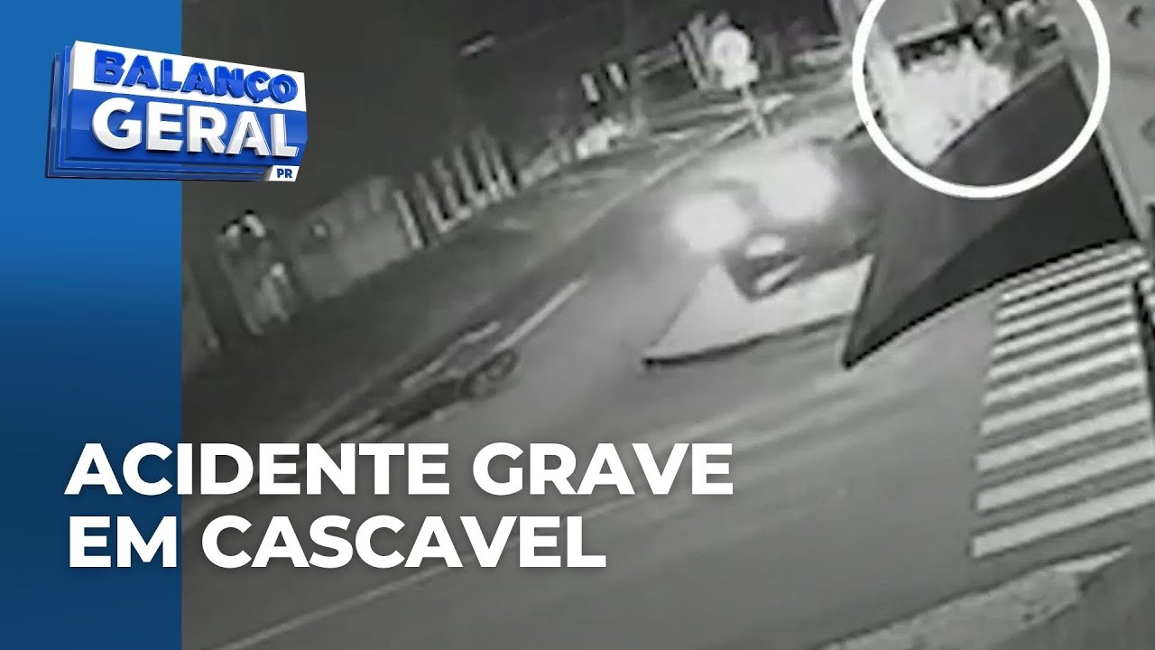 Acidente grave em Cascavel: câmera flagra motociclista sendo arremessado contra portão