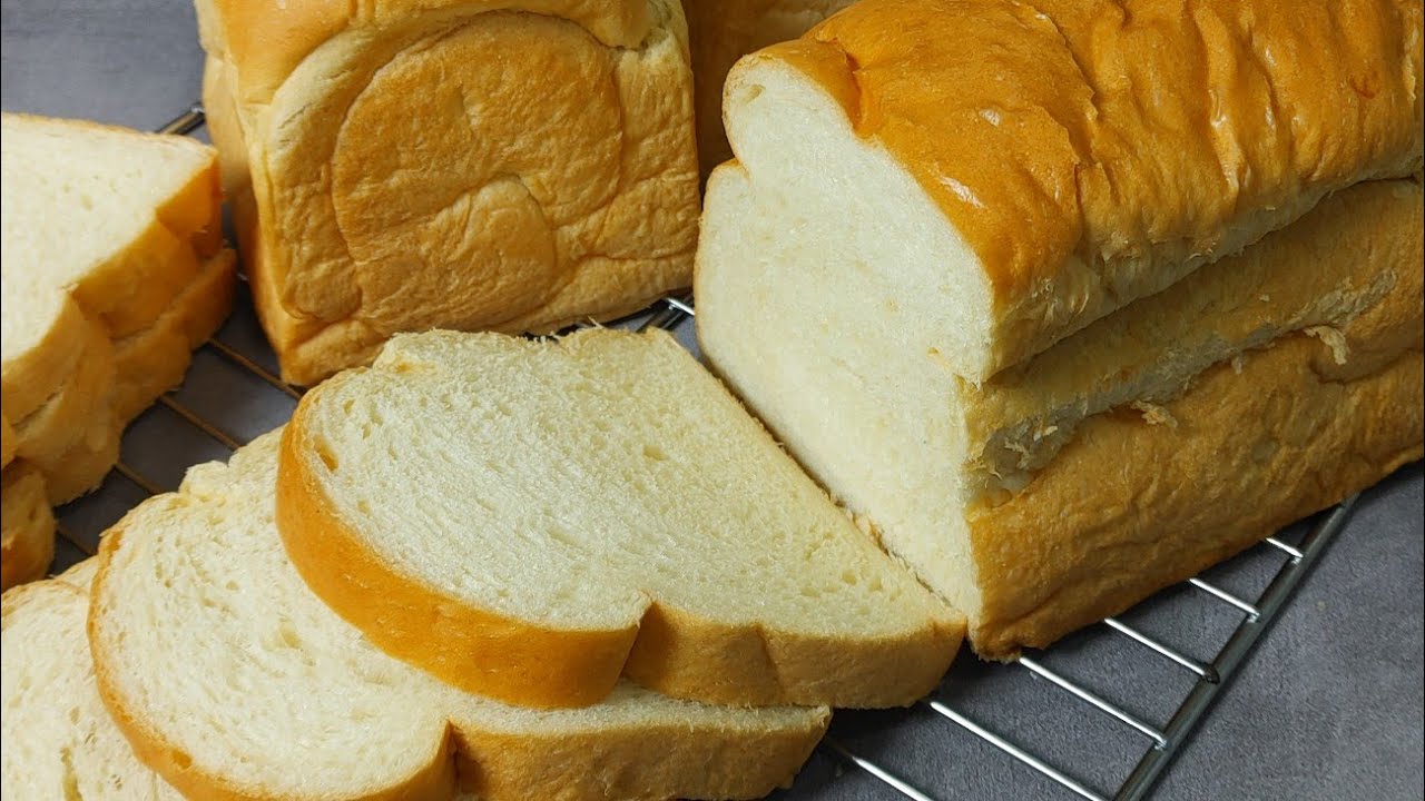 ROTI TAWAR SUSU SUPER LEMBUT DAN LEMBAB. BISA UNTUK BREAD TOAST
