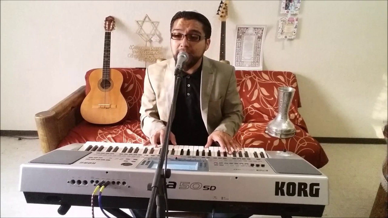 YHWH ES MI ROEH  מזמור לדוד יהוה רעי לא אחסר׃ (salmo 23)