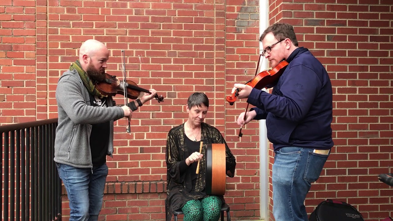 Day  75  -  Gravel Walks  - Fergal's Tune a day 2019