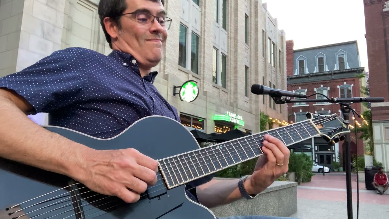 Davy Mooney plays 