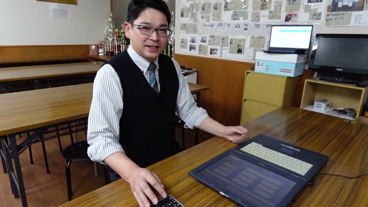 竹島珠算簿記学校：フラッシュ暗算・珠算・暗算・読上算のようす２　Japanese abacus / Education