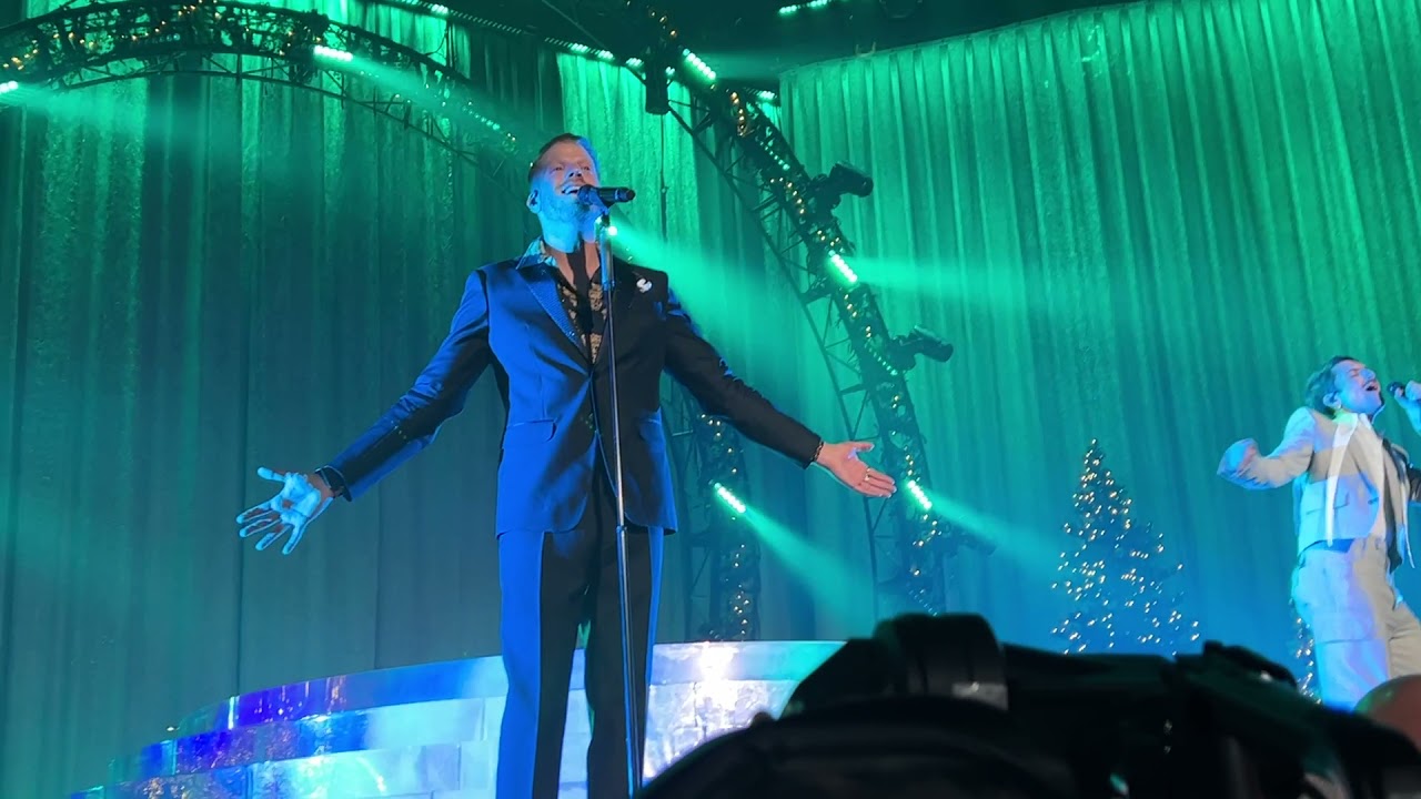 Pentatonix I saw three ships manchester, NH 11/30/2021