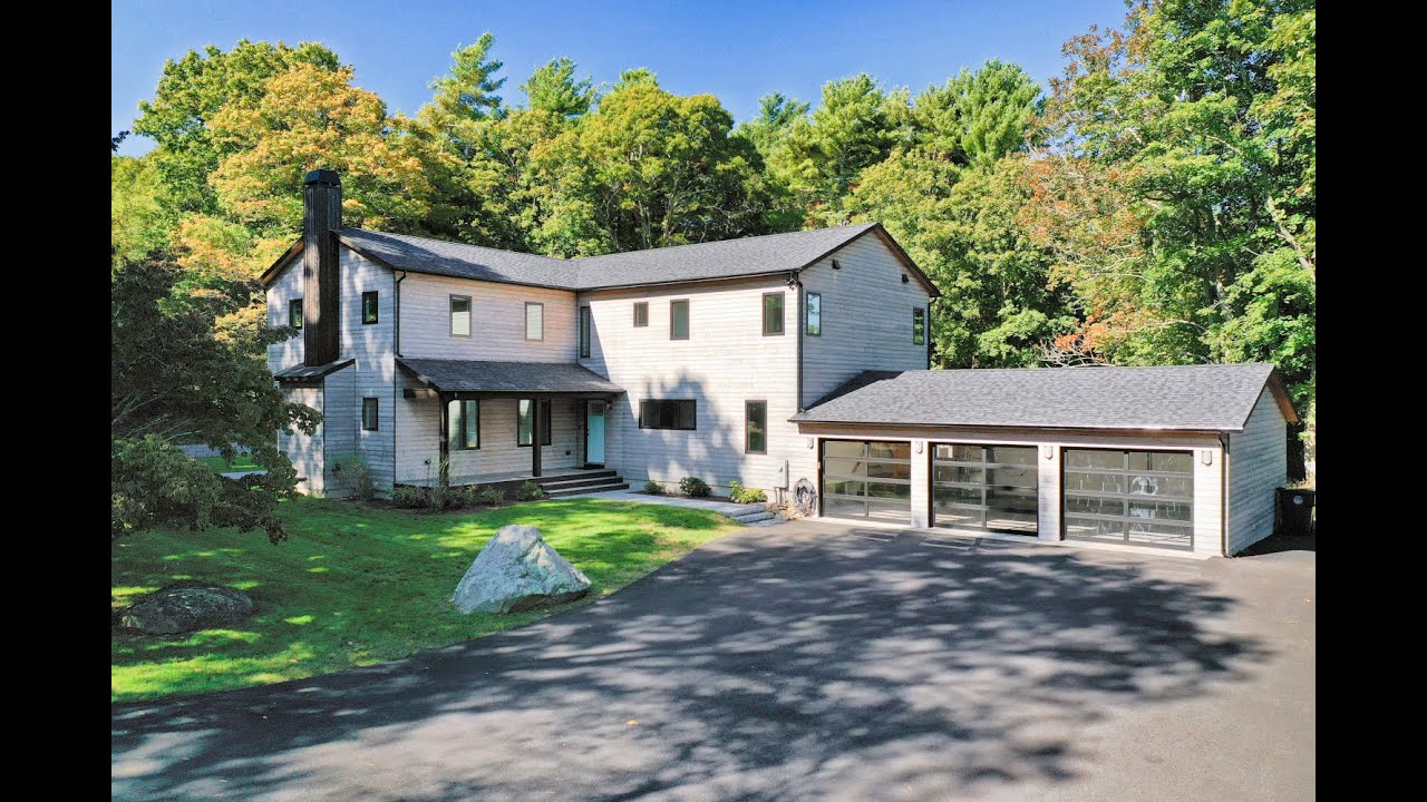 30 Pleasant Street, Marion, MA