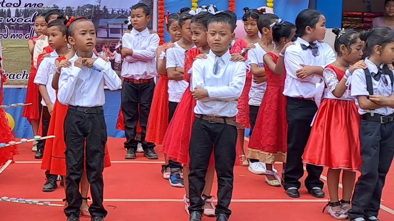 Dance by Students | St.Thomas H.S School Mendipathar