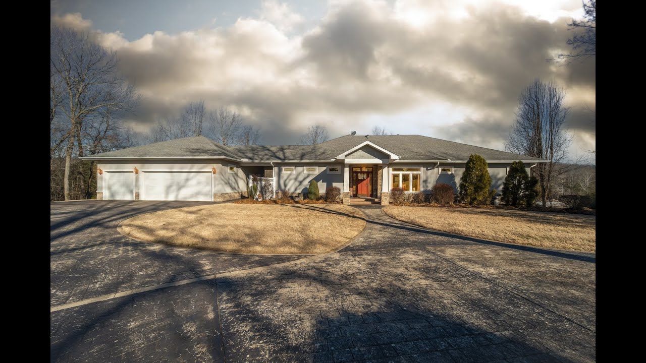 Lake House | Horseshoe Bend Arkansas