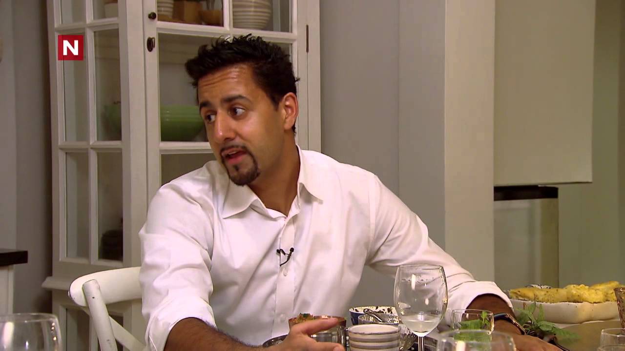 Abid forteller om hvorfor han valgte politikk | 4-stjerners middag | discovery+ Norge