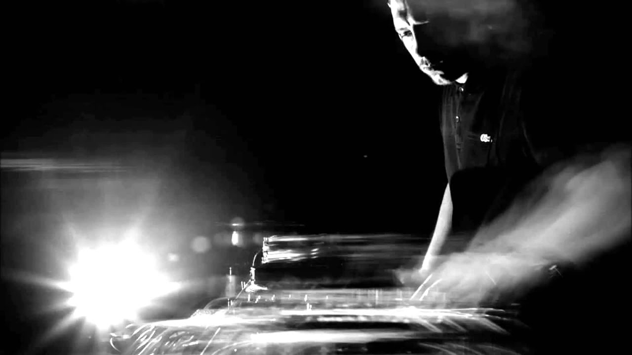 Jubei & Consequence - Black Hornet