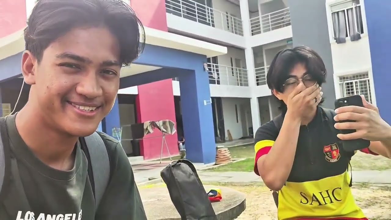 MANDI SUNGAI TERATAK