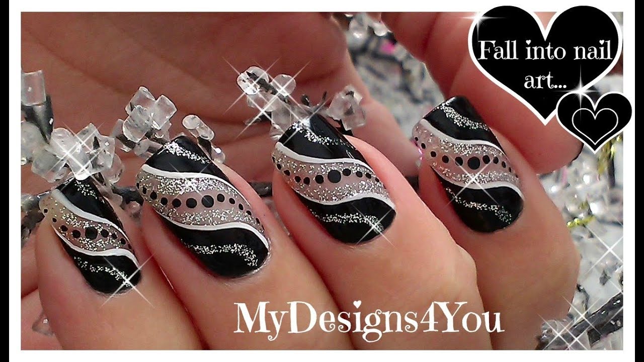 Easy Party Nail Art | Black And Silver Glitter Nails ♥ Diseño de Uñas Facil