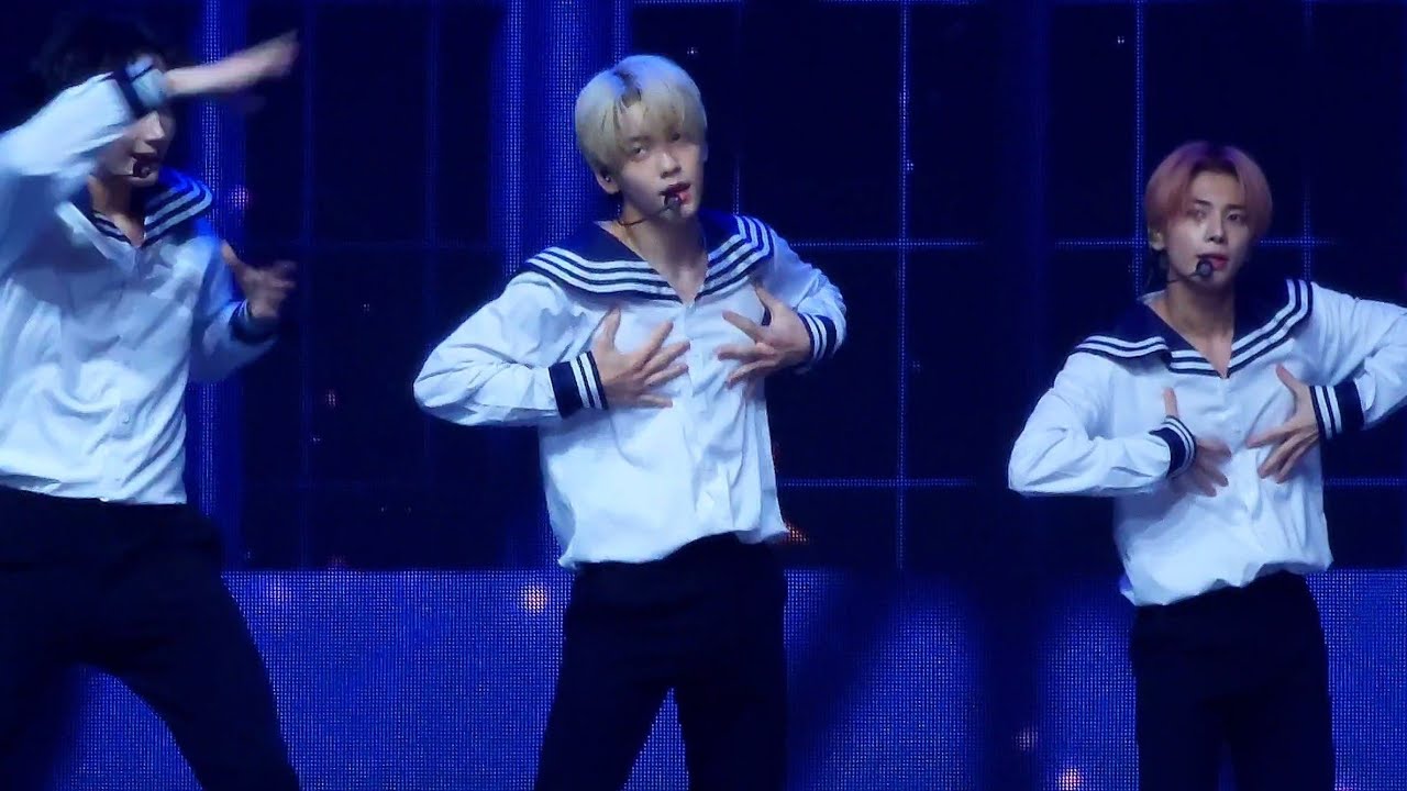 221023 럽식콘 방콕 2Day '9와 4분의 3 승강장에서 너를 기다려(Run Away)' 수빈 Focus TXT 투모로우바이투게더