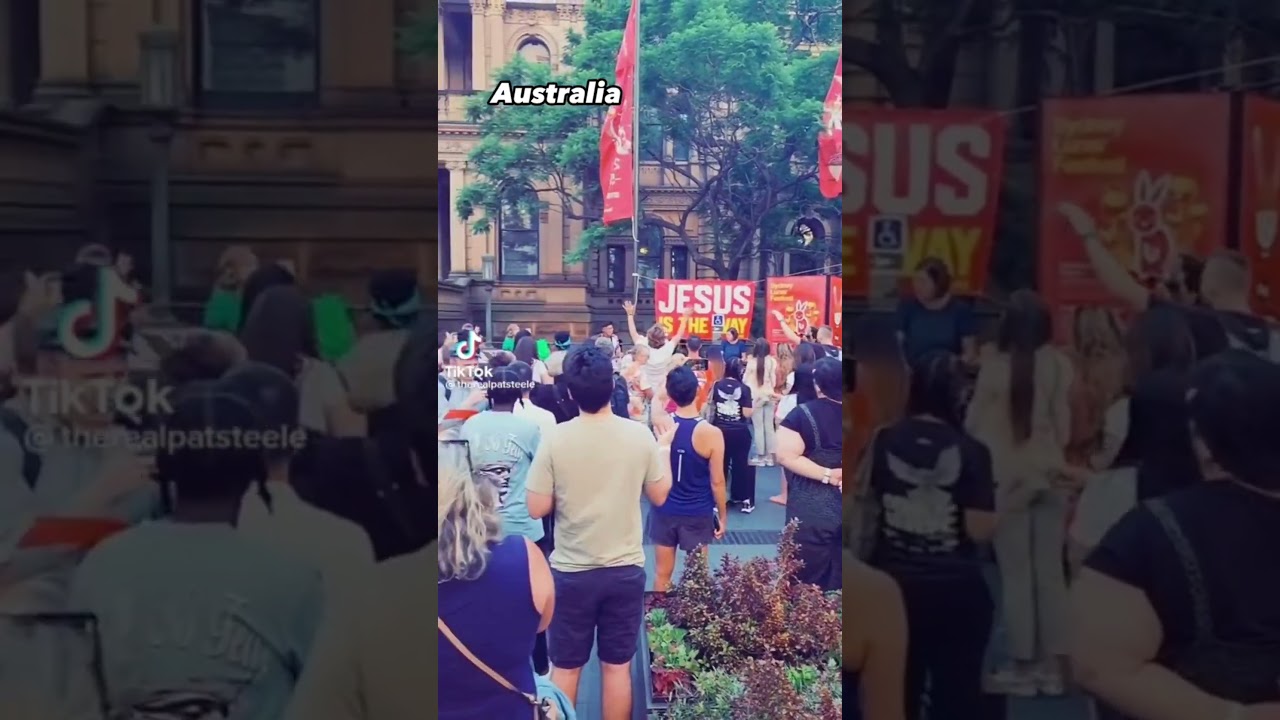 A worldwide revival is breaking out‼️🌎 #jesus #revival #gospel #worship #shorts