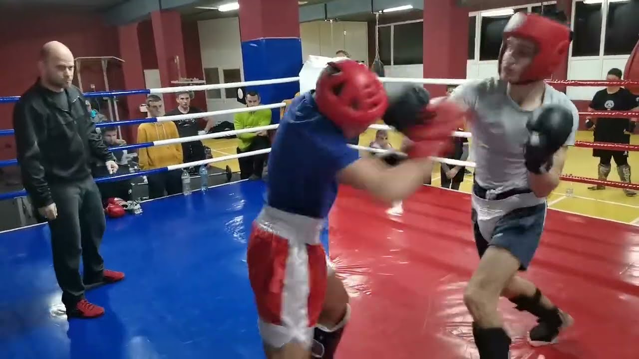 Sanda sparring