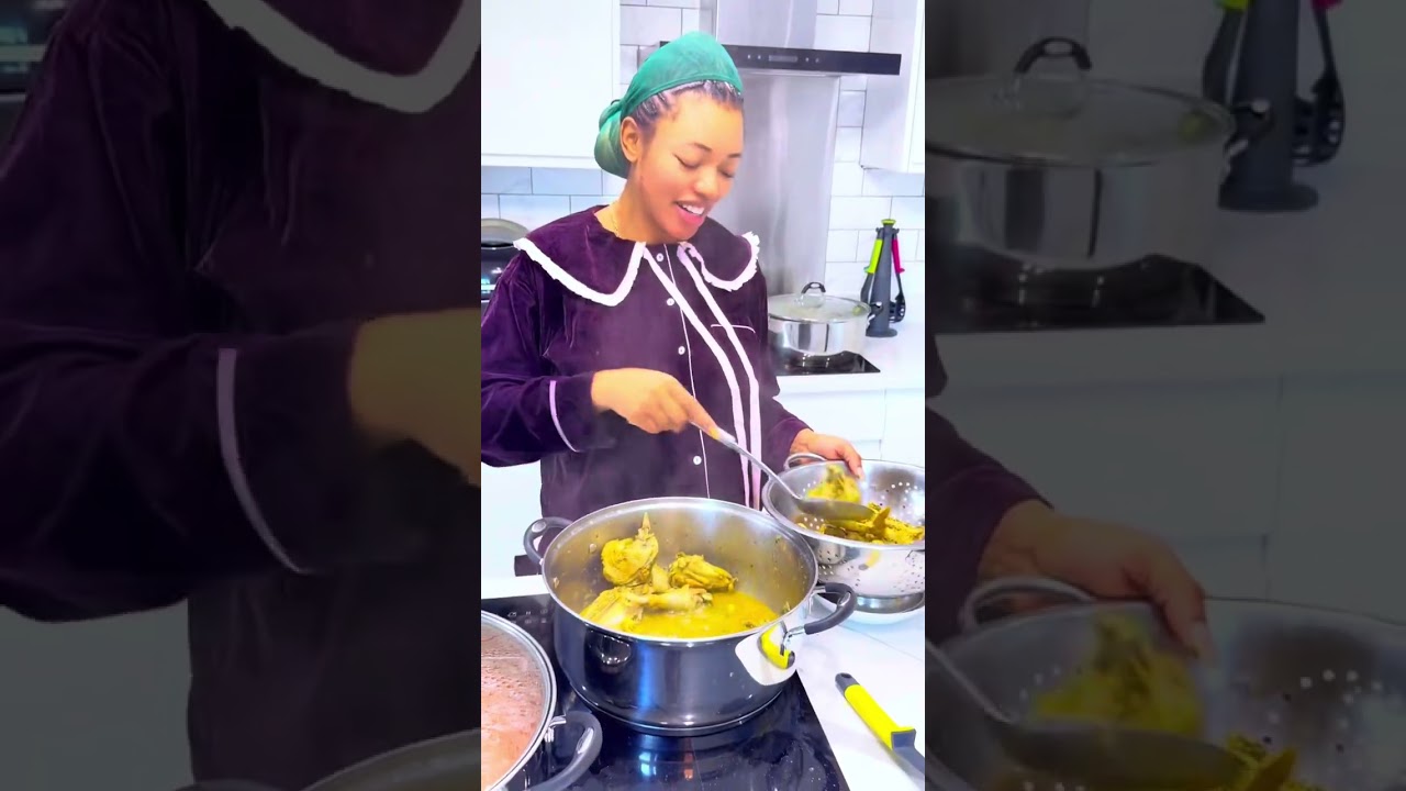 Приготовьте с нами вкусную еду 😋 вкусные свежие помидоры 🍅 рагу