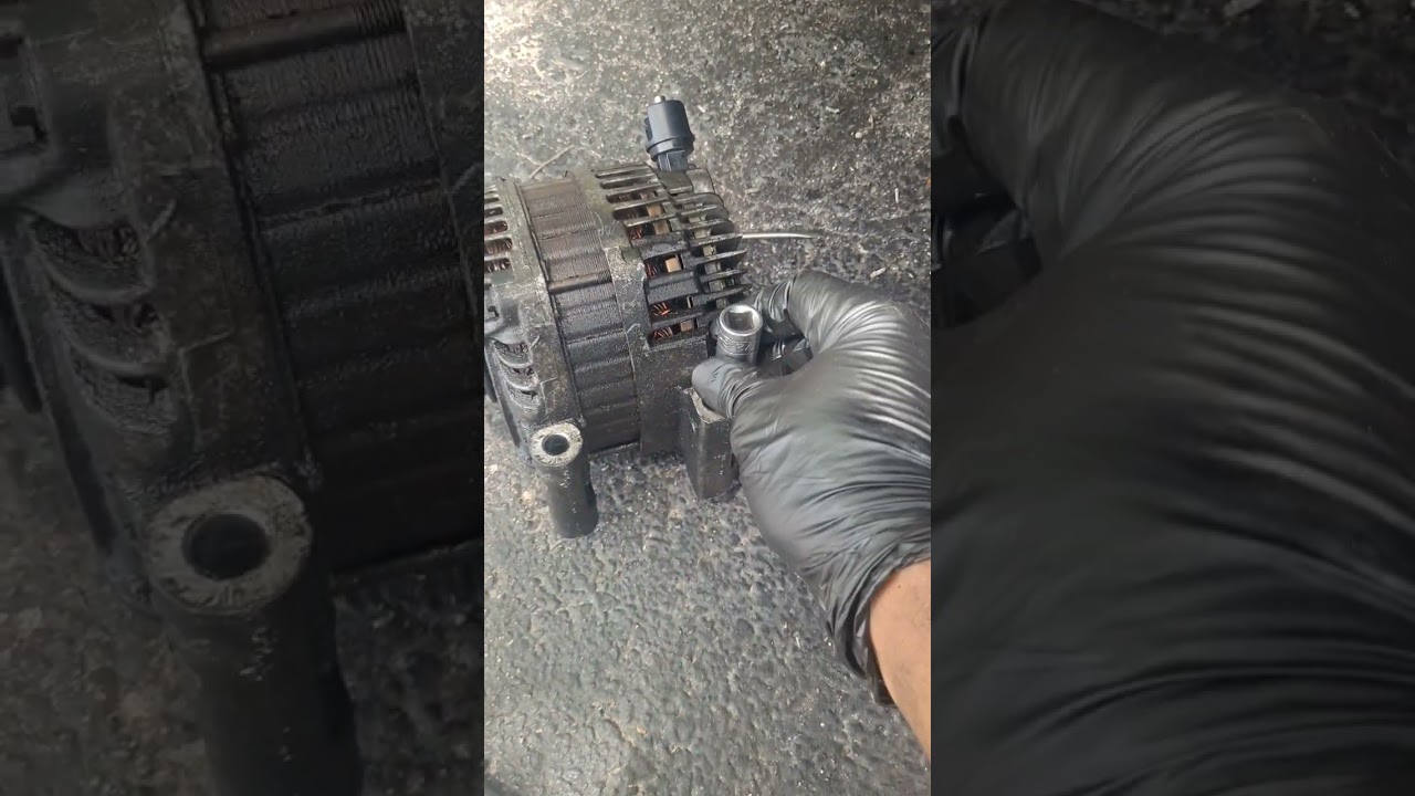 2007 Ford Fusion 3.0 Easy way to change the Alternator