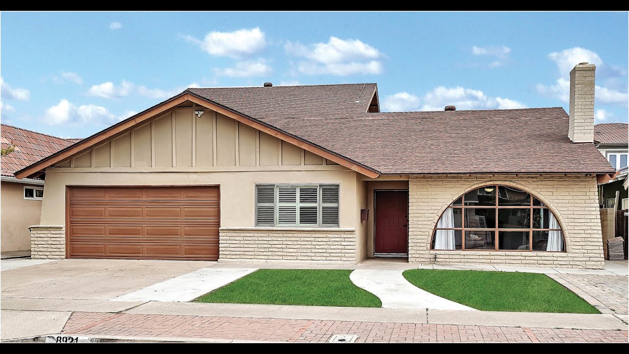 8921 Pebble Beach Circle, Westminster | Lily Campbell