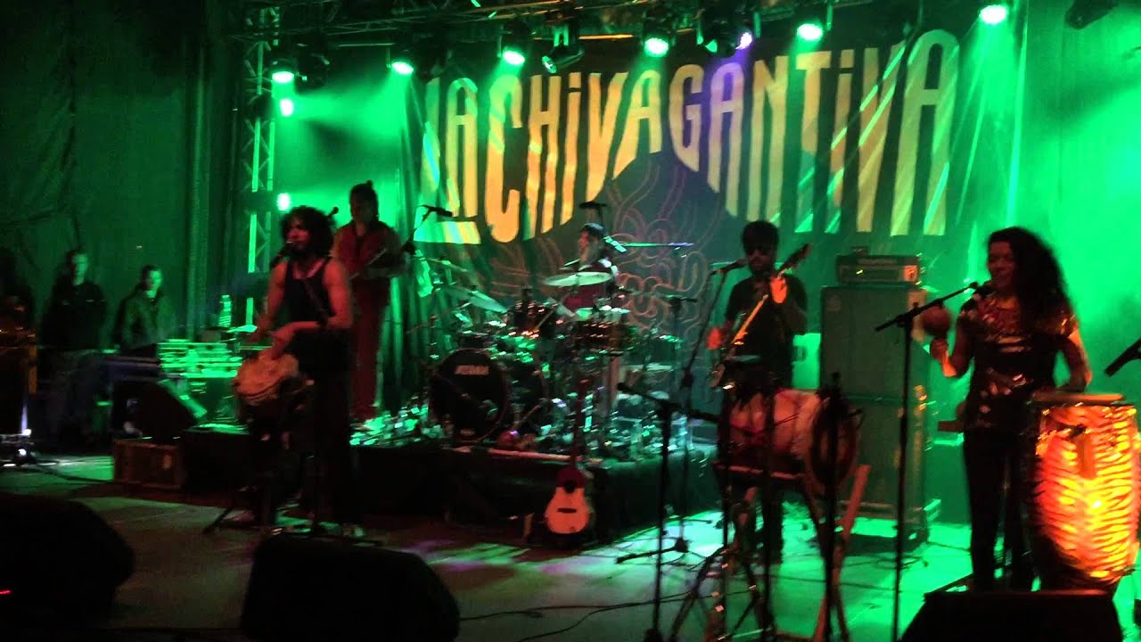 MĖNUO JUODARAGIS 2015_1 dalis_Penktad HD