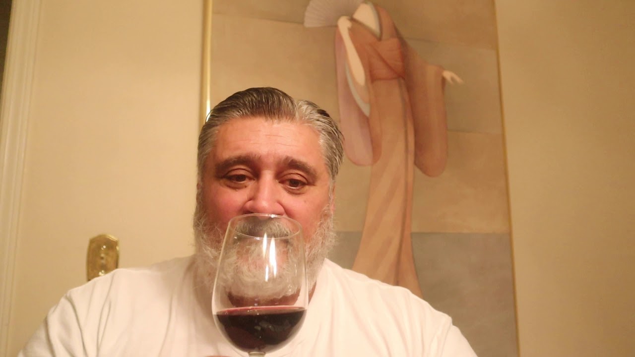 Wine Review: Menage a Trois Silk Soft Red Blend.