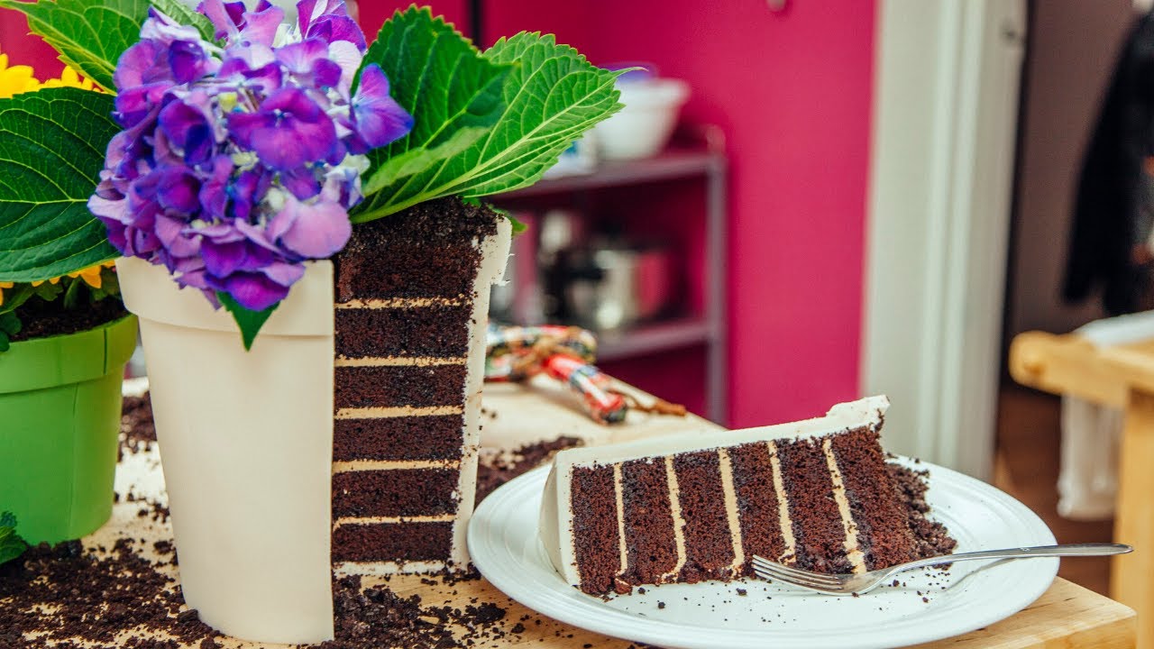 Flower Pot Made Of CAKE | Best Spring Baking Ideas | Rose Buttercream, Crushed Oreo, White Chocolate
