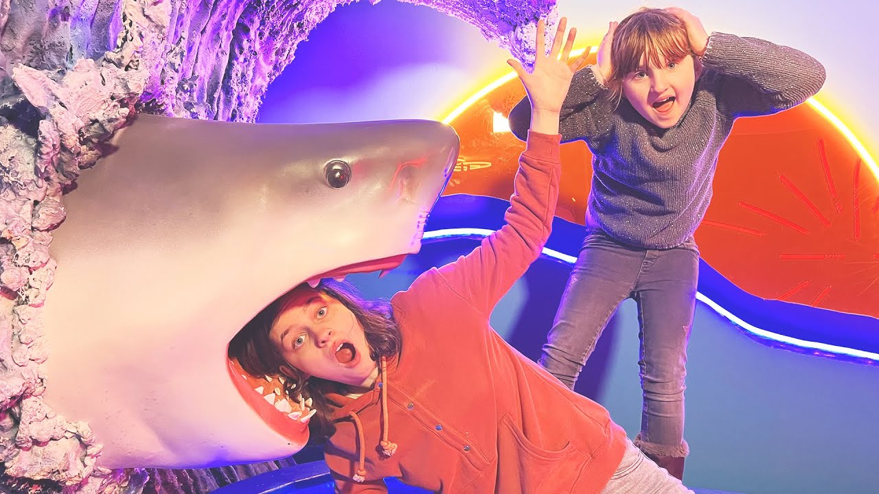 Minigolf indoor fou fou: le défi Mad Golf