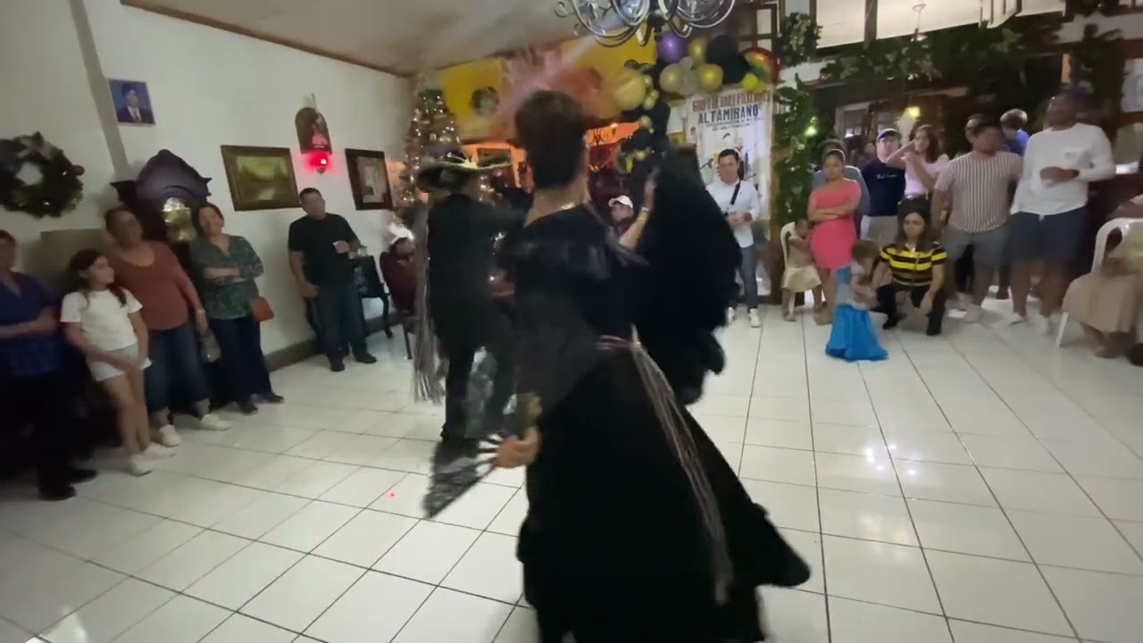 La Cuchara Panda - Grupo Folclórico Nuestras Raíces.
