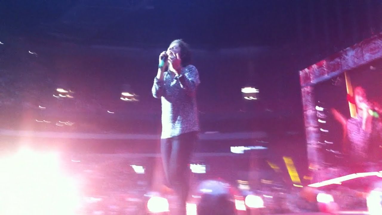 One Direction - Happily (Amsterdam ArenA, 24 June 2014)