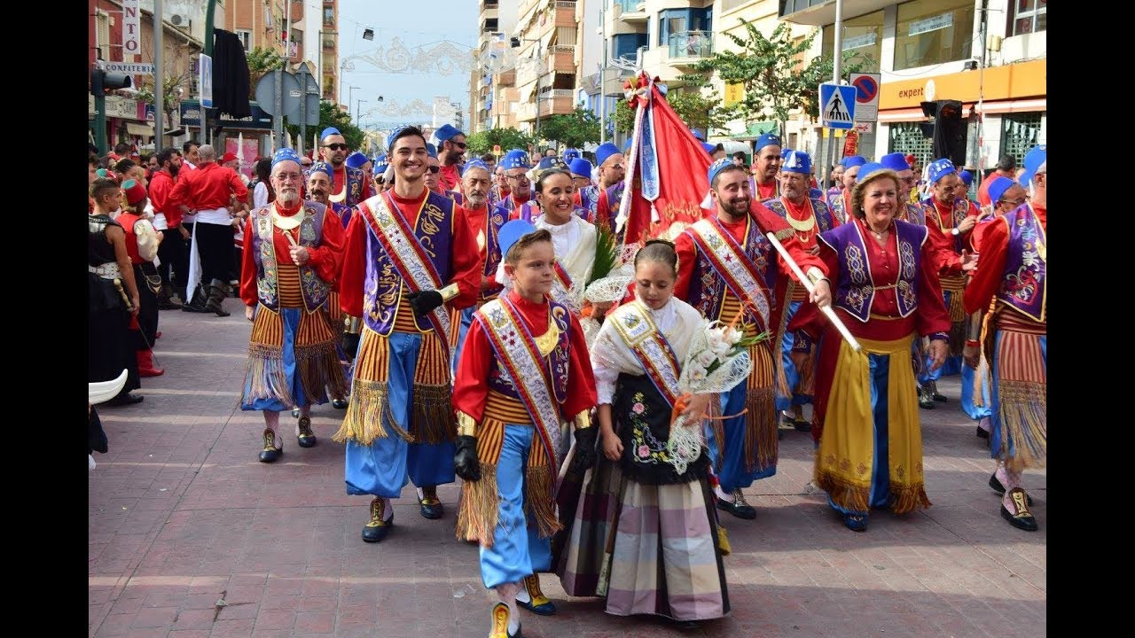 CARGOS 2017 Moros Realistas Villena letra marcha mora Mujer Realista
