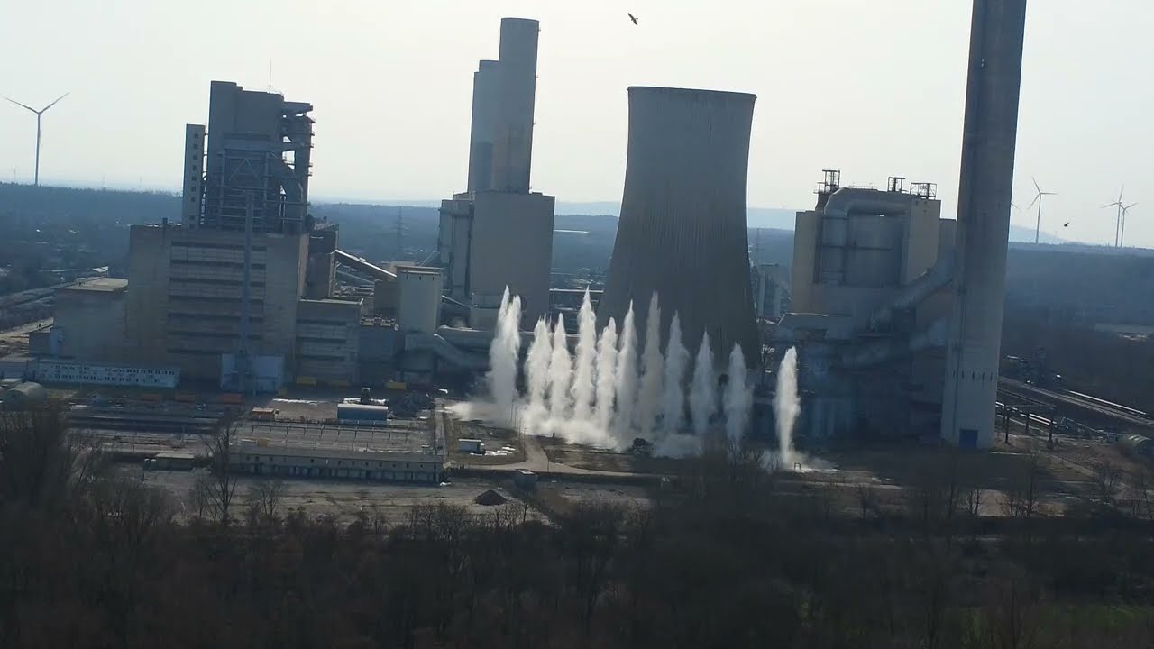 Grevenbroich - Frimmersdorf K&uuml;hlturm Sprengung 26.2.2026