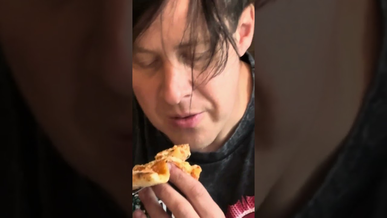 A great New Haven Pizza spot that&rsquo;s not Pepe&rsquo;s Sally&rsquo;s or Modern , just more fun 